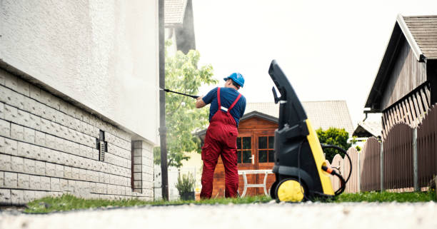 Best Residential Pressure Washing Services  in Saegertown, PA